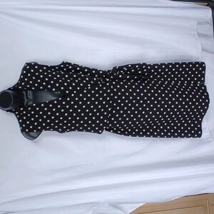 Jones Wear Wrap Dress Size 10 Womans Black Ivory Polka Dot Sleeveless, 19" ptp